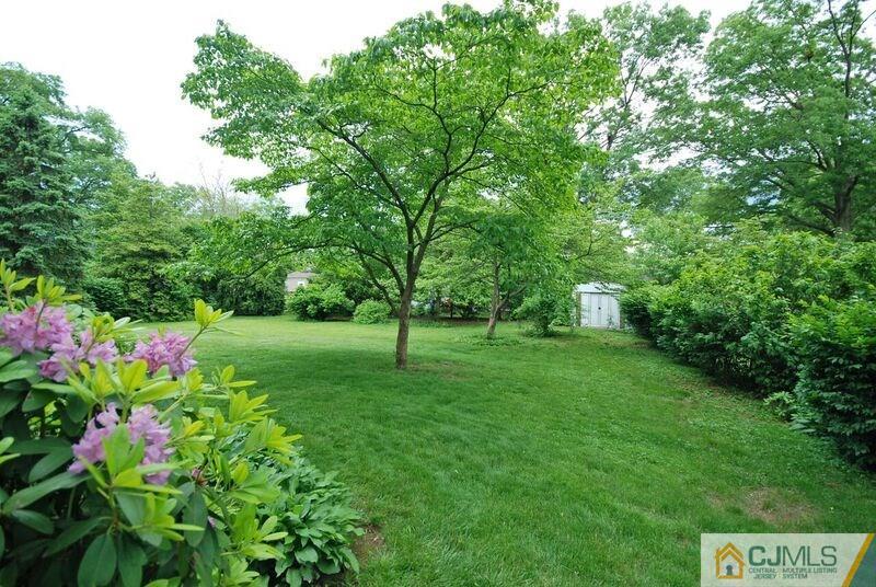 569 Ashland Road Middlesex, NJ 08846 - Photo 20 of 21 Gallery Image 20