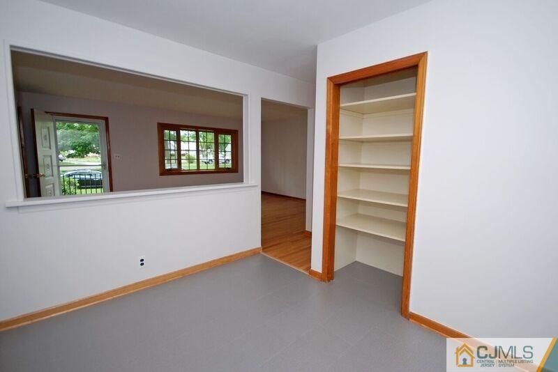 569 Ashland Road Middlesex, NJ 08846 - Photo 8 of 21 Gallery Image 8