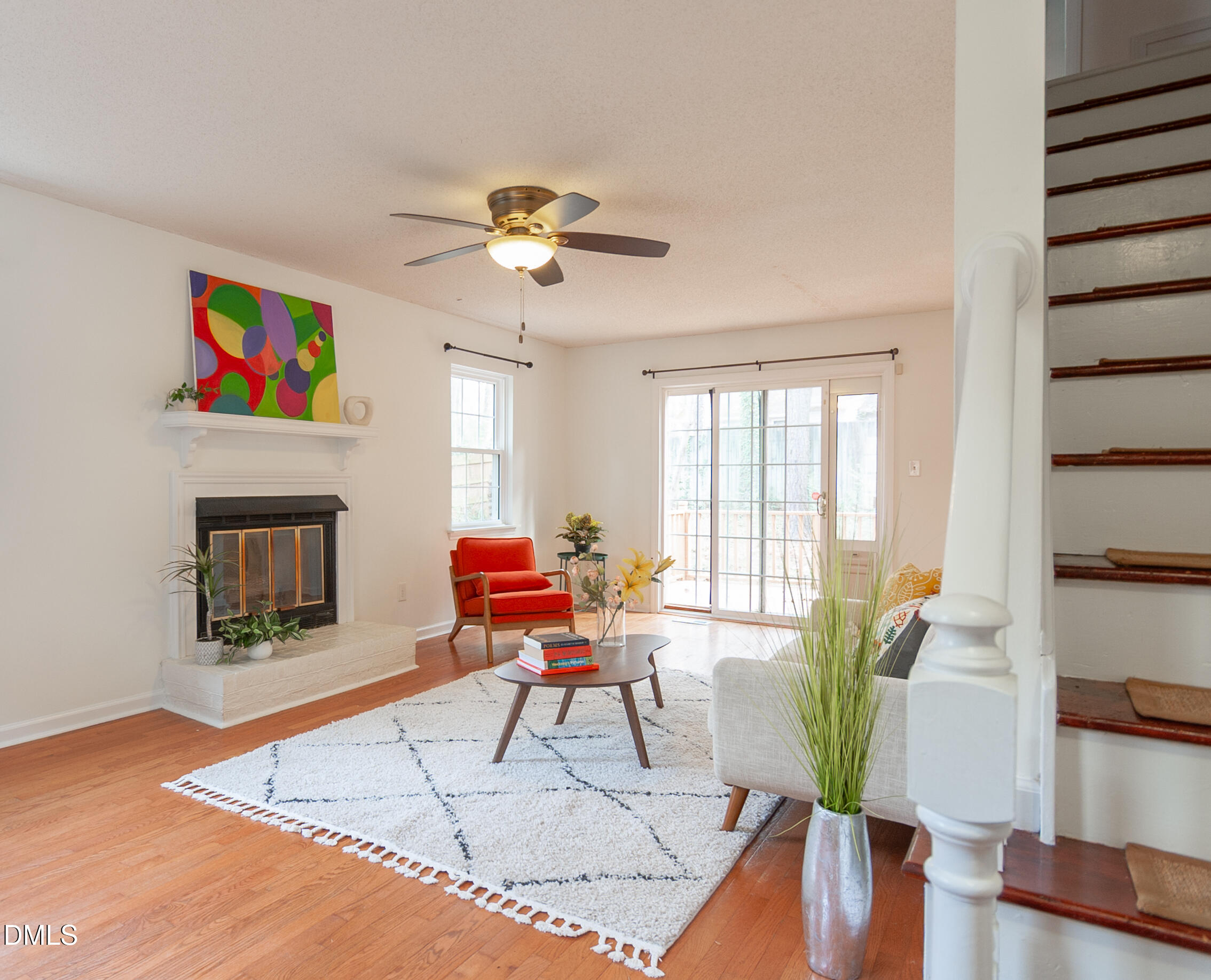 5510 Loyal Avenue Durham, NC 27713 - Photo 7 of 24 Living Room