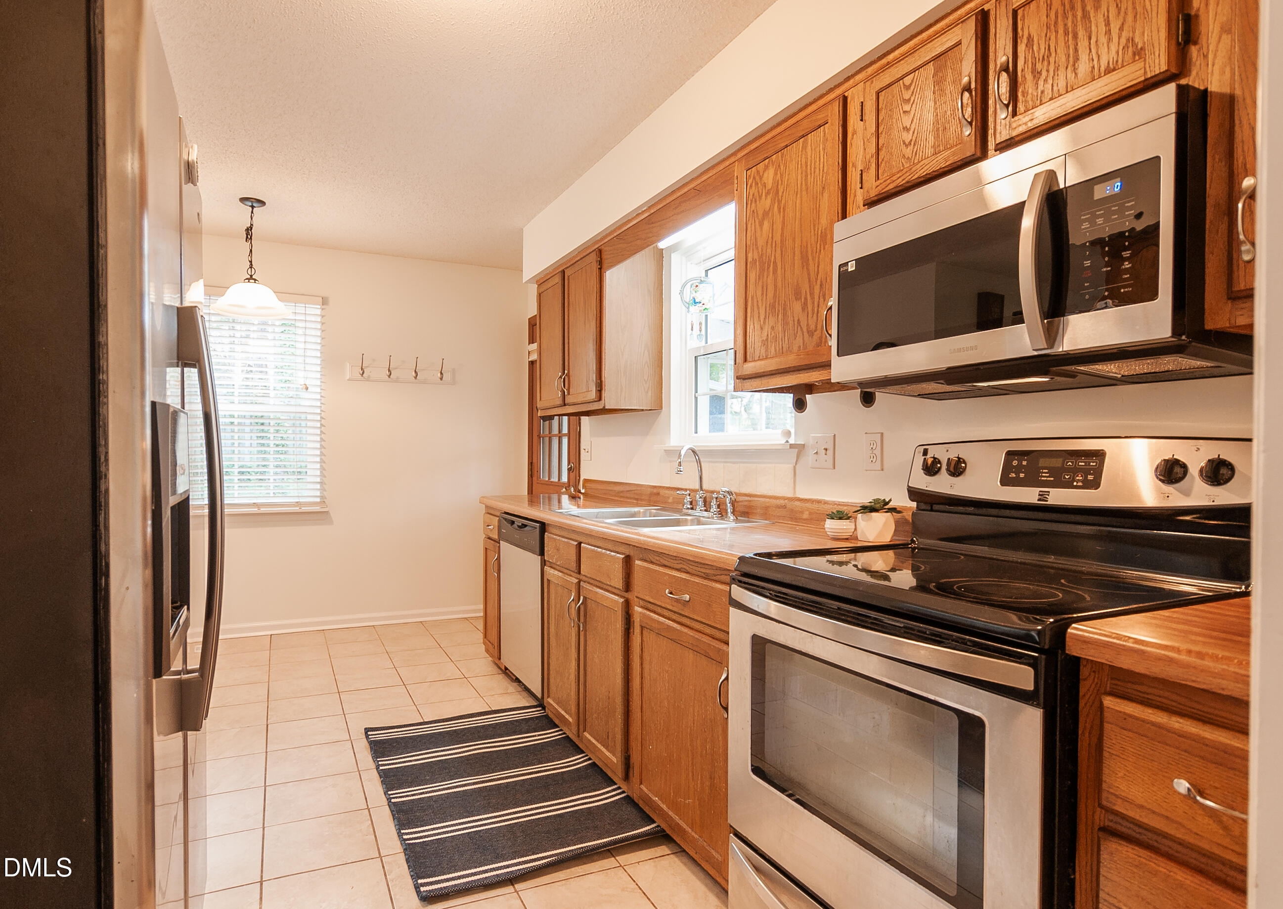 5510 Loyal Avenue Durham, NC 27713 - Photo 10 of 24 Kitchen
