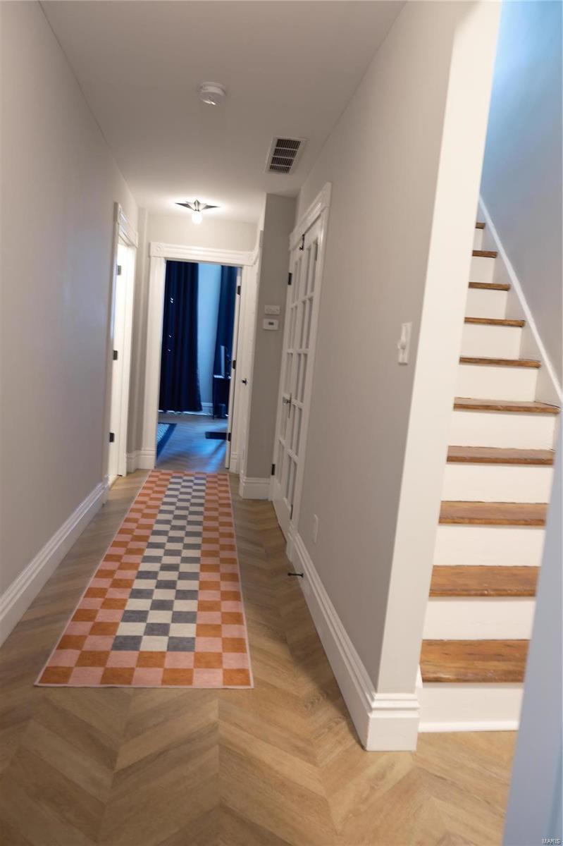 Undisclosed Address St. Louis, MO 63118 - Photo 24 of 36