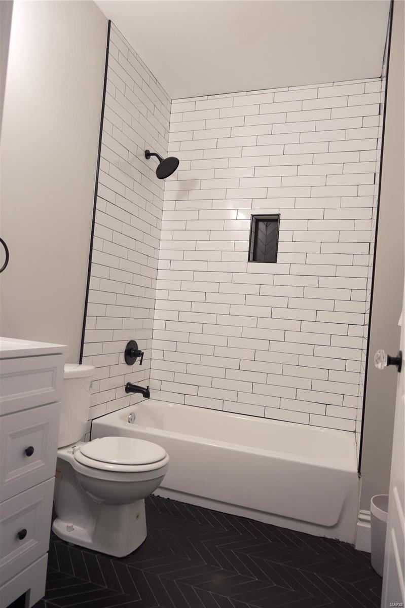 Undisclosed Address St. Louis, MO 63118 - Photo 25 of 36