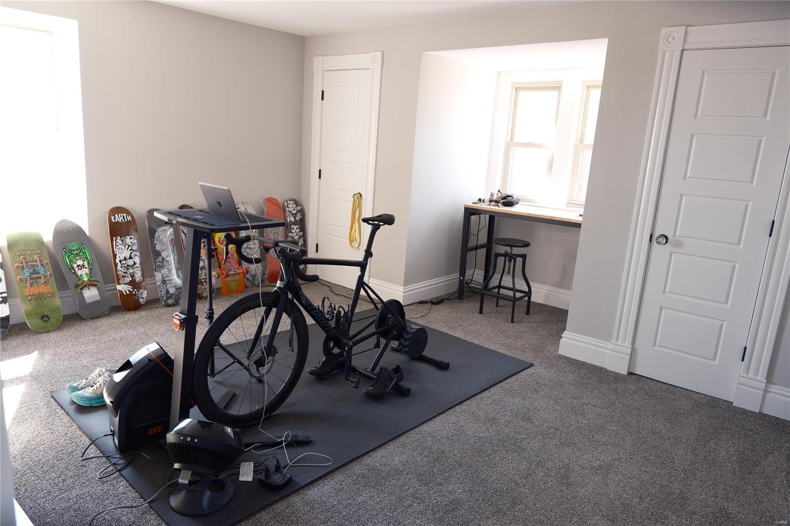 Undisclosed Address St. Louis, MO 63118 - Photo 33 of 36