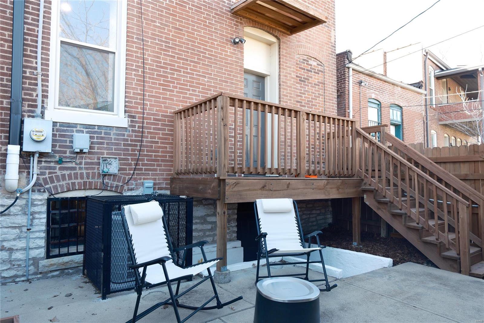 Undisclosed Address St. Louis, MO 63118 - Photo 34 of 36