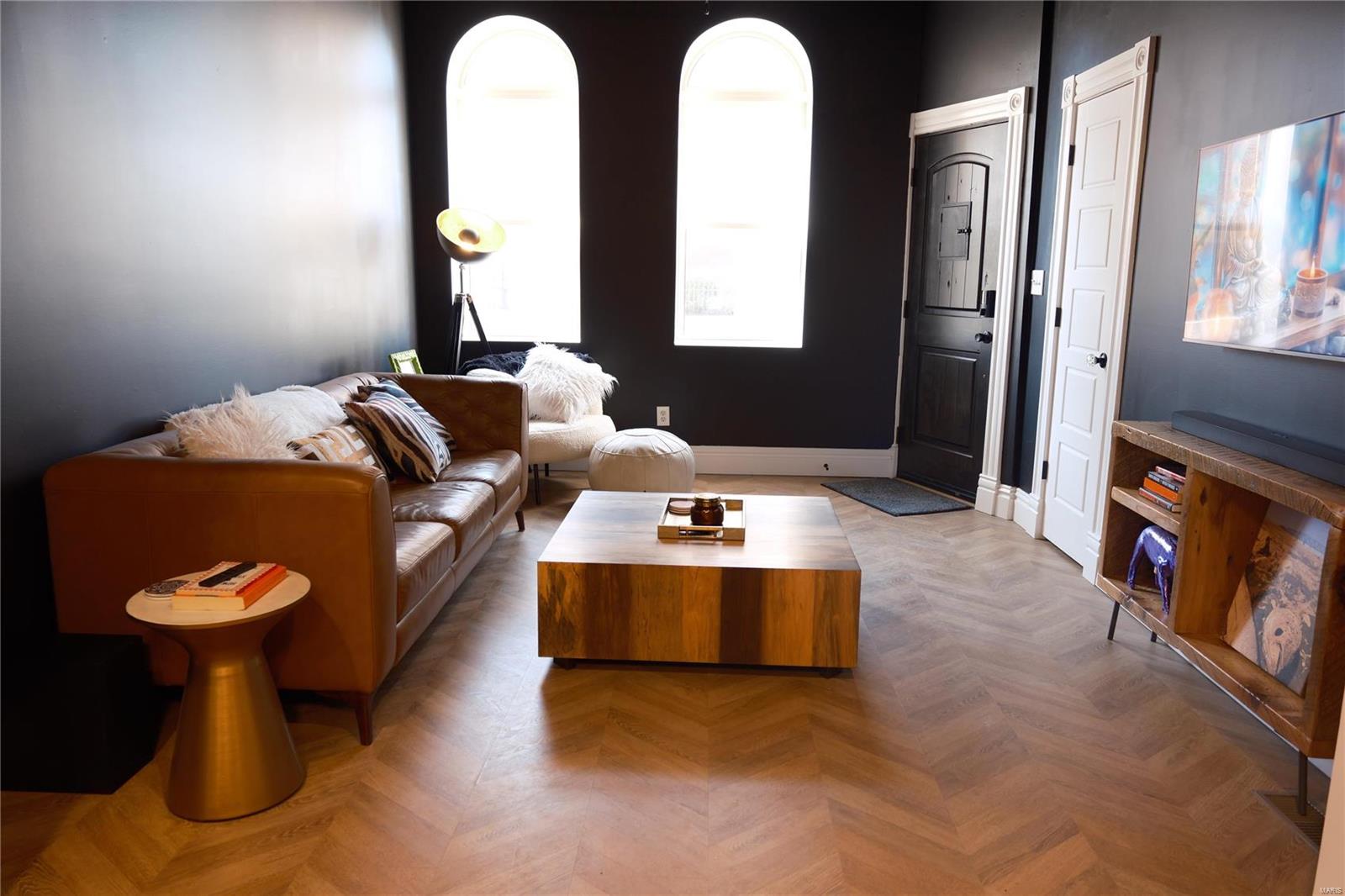 Undisclosed Address St. Louis, MO 63118 - Photo 7 of 36