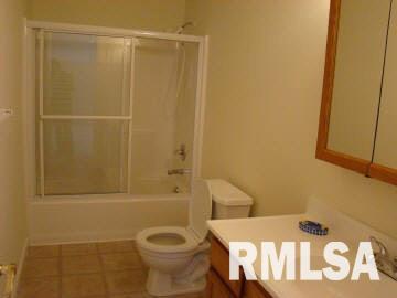 3020 Pine Ridge Drive Herrin, IL 62948 - Photo 9 of 12 Gallery Image 9