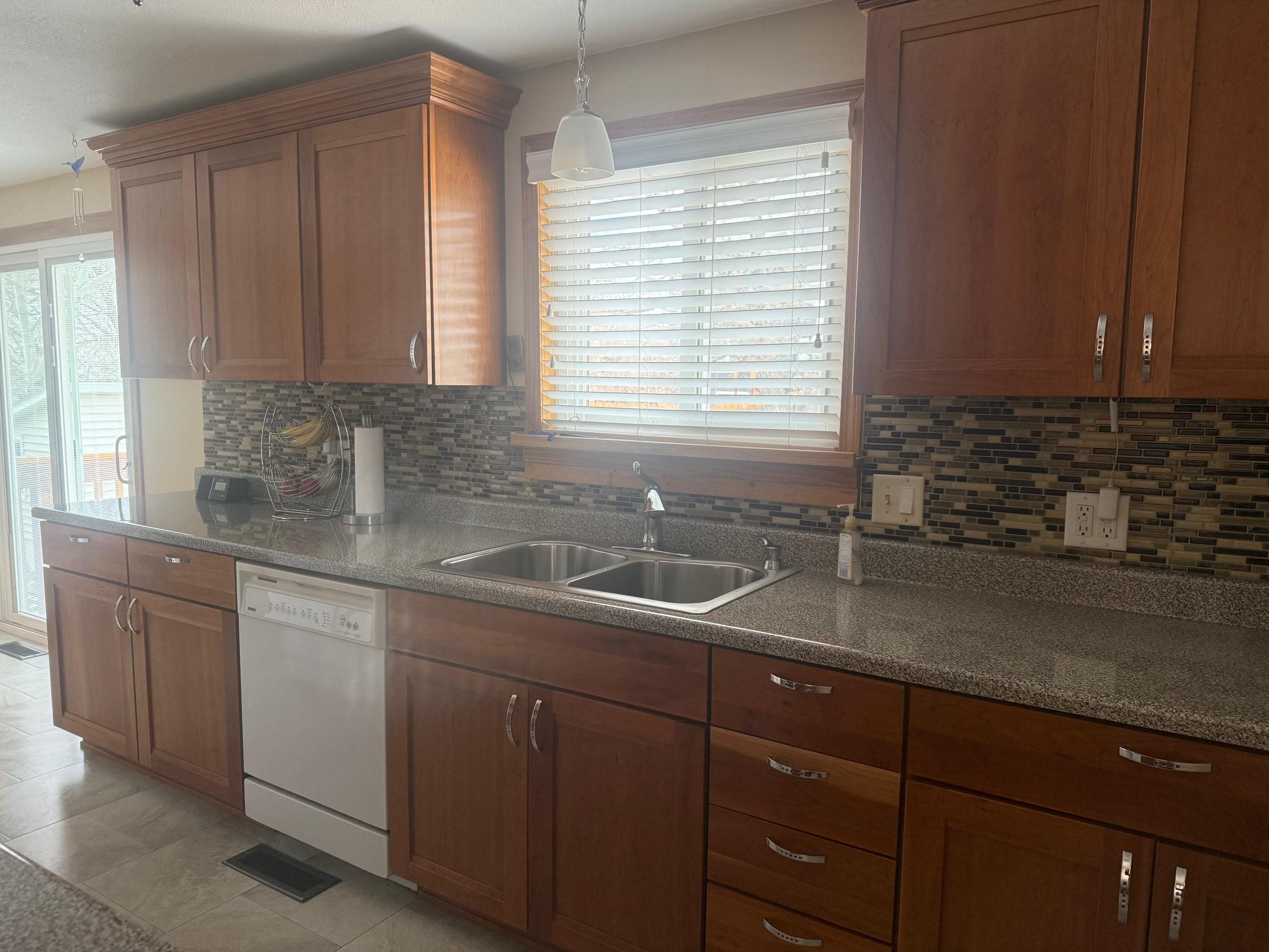 1224 Delta Street Rawlins, WY 82301 - Photo 7 of 29