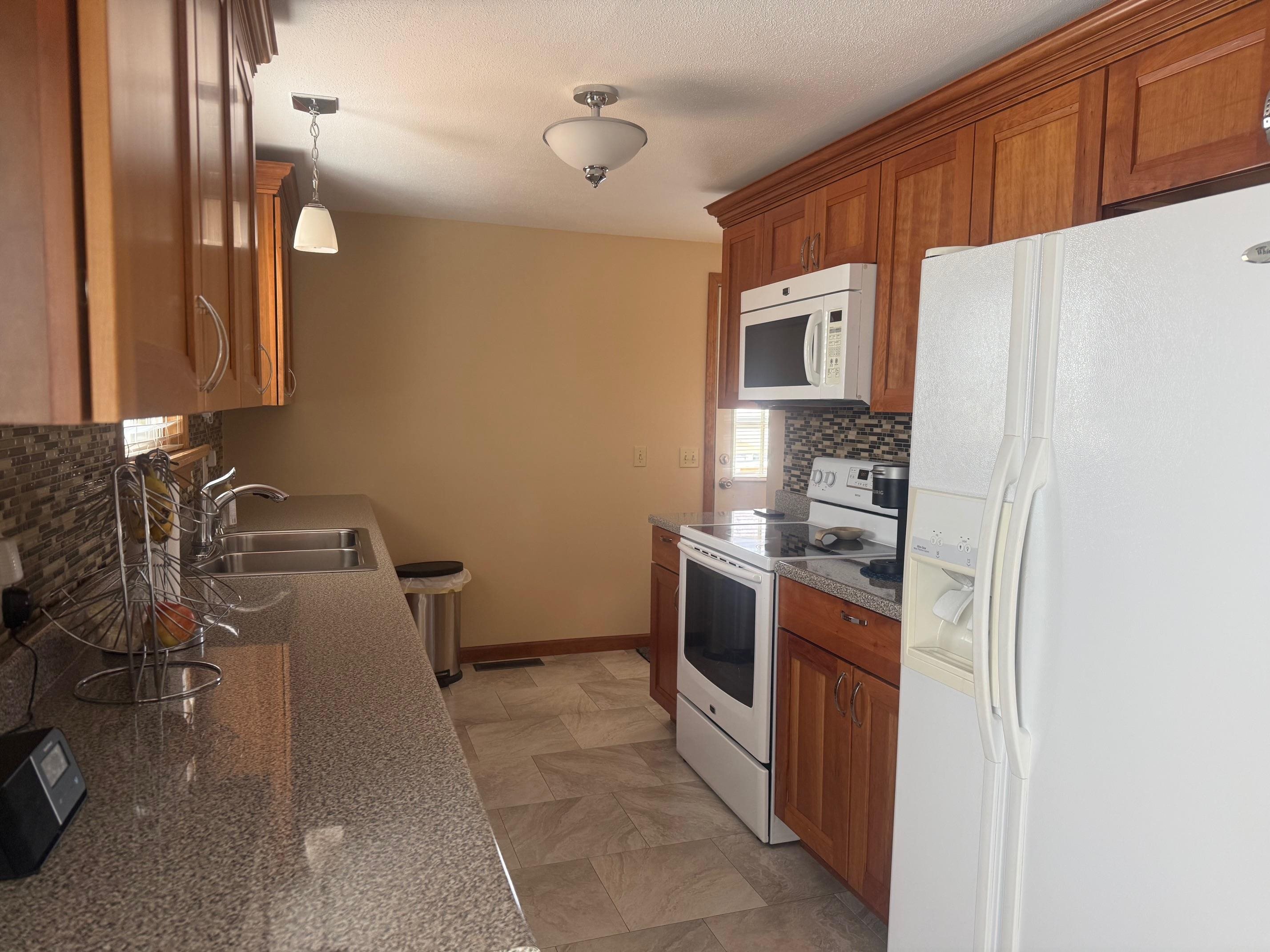 1224 Delta Street Rawlins, WY 82301 - Photo 9 of 29