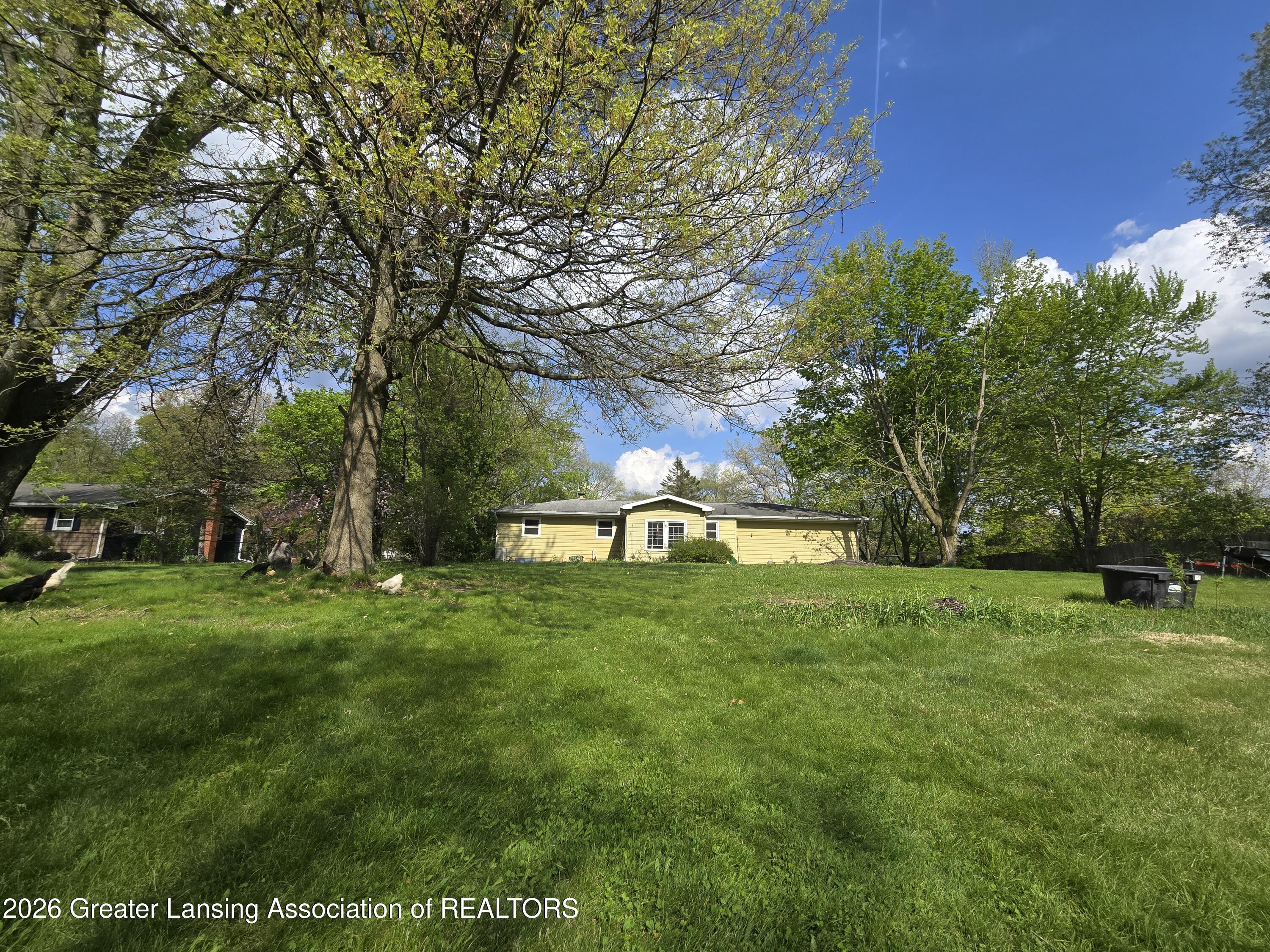 22915 Pine Lake Road Battle Creek, MI 49017 - Photo 6 of 36 20260504_170211(2)