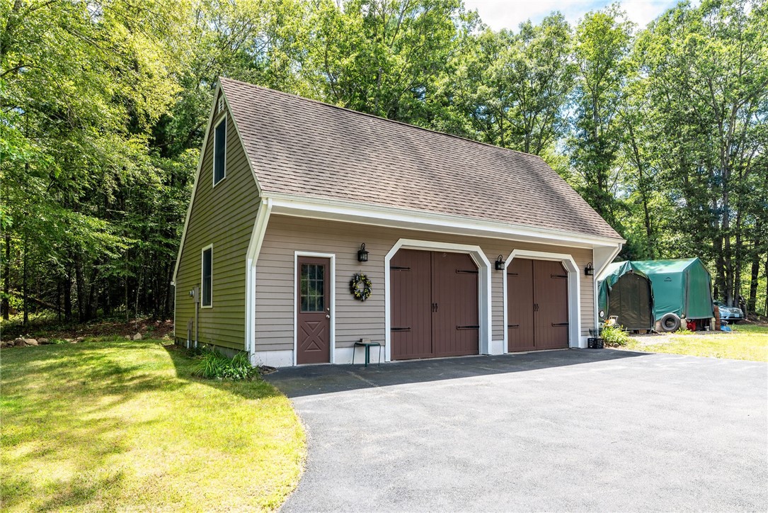 147 Woodville Alton Road Hopkinton, RI 02832 - Photo 27 of 34