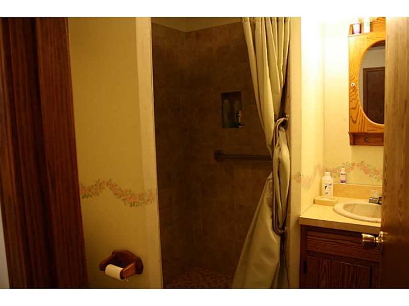 82 Daugherty Road Grove City, PA 16127 - Photo 14 of 24 Full Bath.