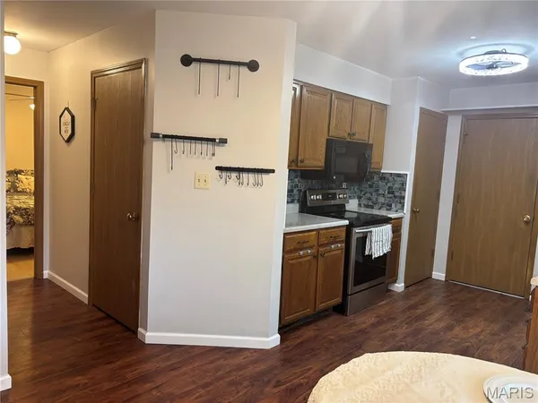 $209,900 | 3115 Autumn Trace Drive, Maryland Heights, MO 63043