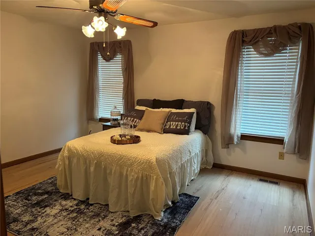 $219,900 | 3115 Autumn Trace Drive, Maryland Heights, MO 63043