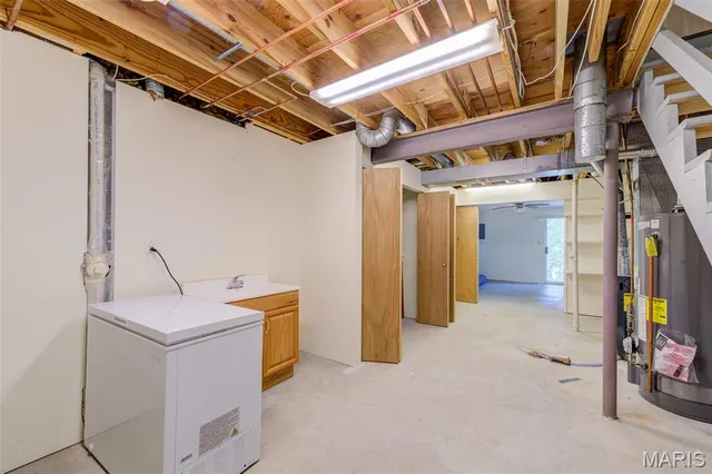 $219,900 | 3115 Autumn Trace Drive, Maryland Heights, MO 63043