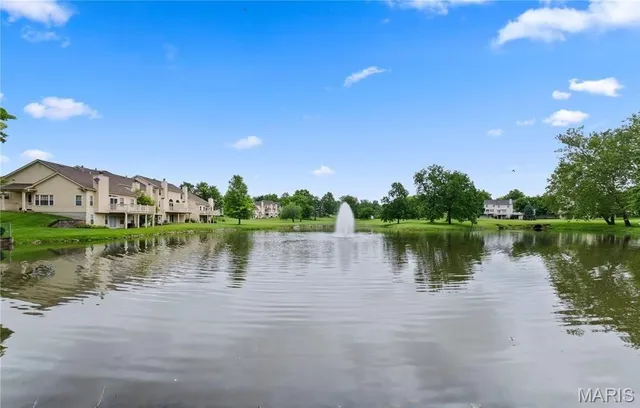 $219,900 | 3115 Autumn Trace Drive, Maryland Heights, MO 63043