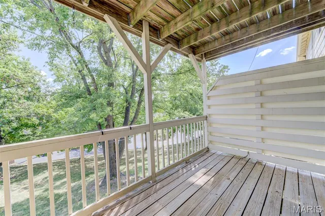 $219,900 | 3115 Autumn Trace Drive, Maryland Heights, MO 63043