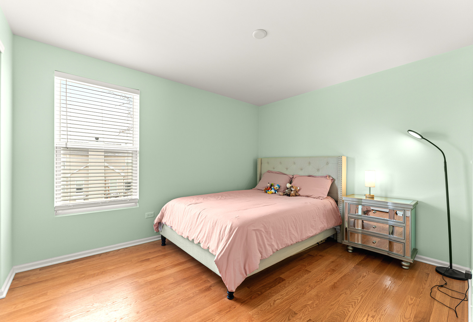 7 Pampas Court Bolingbrook, IL 60490 - Photo 25 of 39 a bedroom with a bed and a window