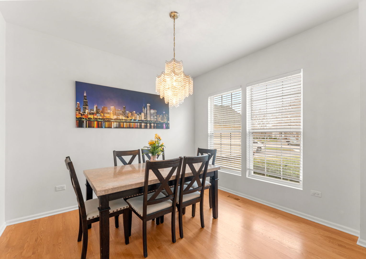 7 Pampas Court Bolingbrook, IL 60490 - Photo 5 of 39 a dining room with furniture and window