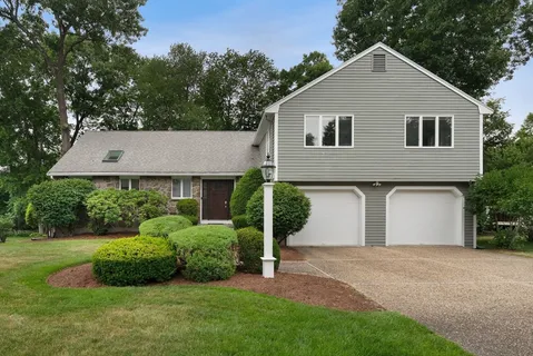 $1,549,000 | 29 Canavan Circle, Needham, MA 02492