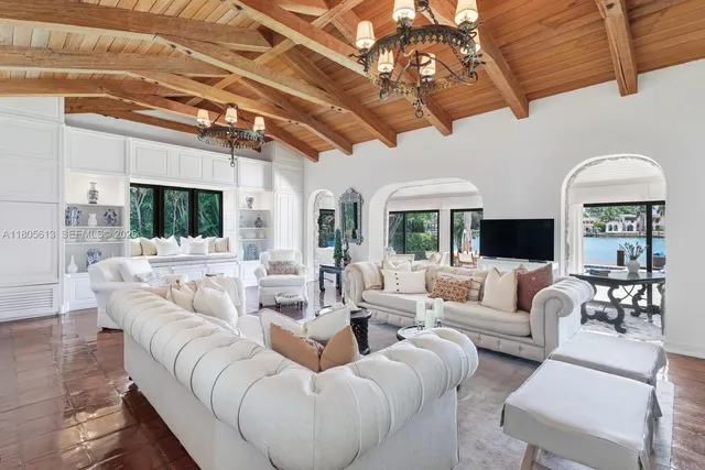 $14,900,000 | 56 South Hibiscus Drive, Miami Beach, FL 33139