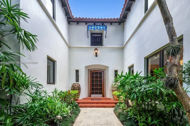 $14,900,000 | 56 South Hibiscus Drive, Miami Beach, FL 33139