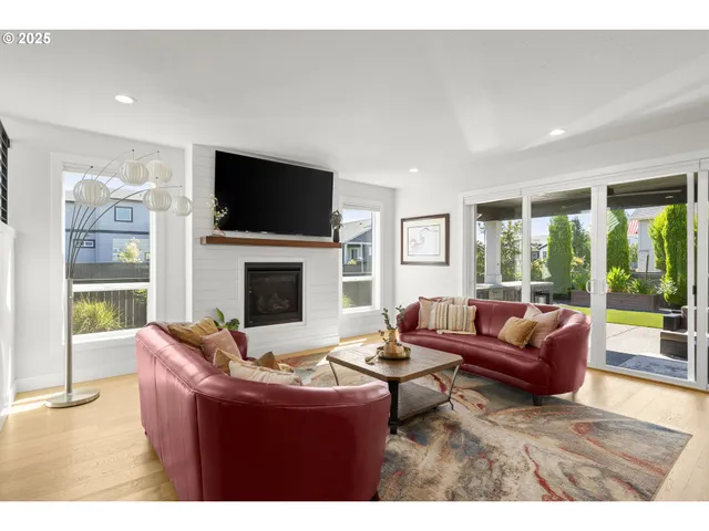 $1,250,000 | 5872 Southeast Provence Street, Hillsboro, OR 97123