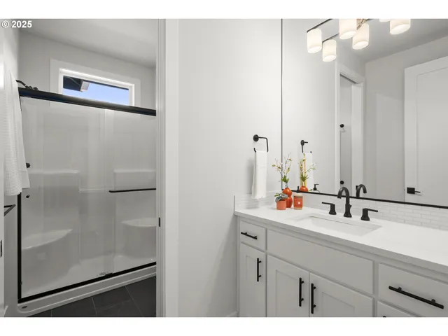 $1,250,000 | 5872 Southeast Provence Street, Hillsboro, OR 97123