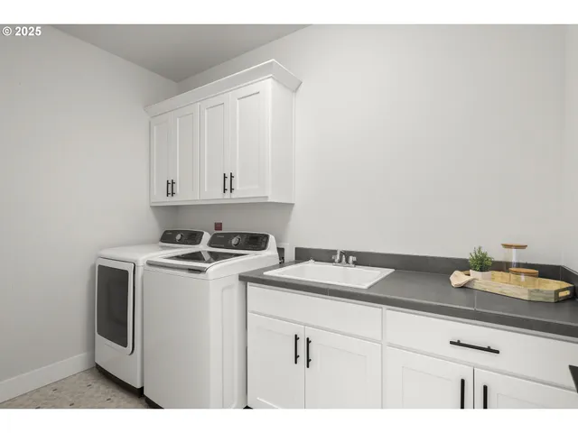 $1,250,000 | 5872 Southeast Provence Street, Hillsboro, OR 97123