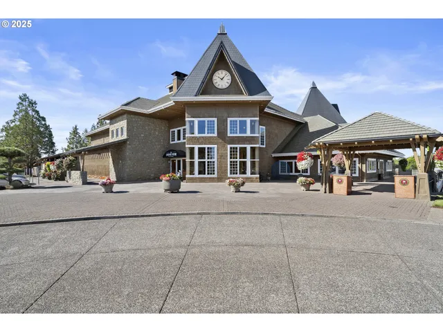 $1,250,000 | 5872 Southeast Provence Street, Hillsboro, OR 97123