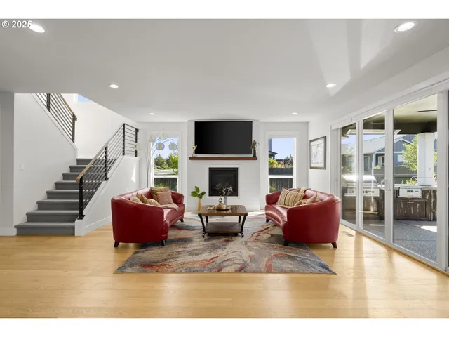 $1,250,000 | 5872 Southeast Provence Street, Hillsboro, OR 97123