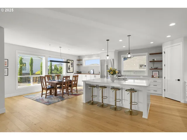 $1,250,000 | 5872 Southeast Provence Street, Hillsboro, OR 97123