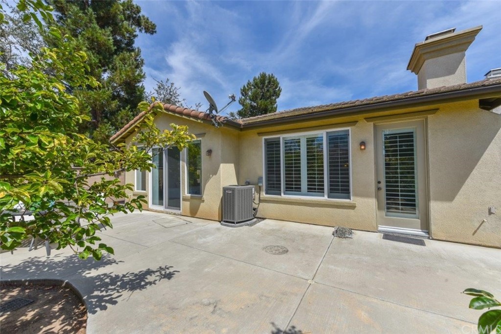 17 Stonegate Irvine, CA 92602 - Photo 50 of 72