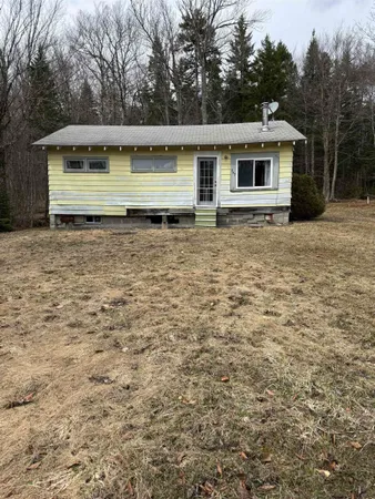 $125,000 | 347 Hickory Road, Woodford, VT 05201