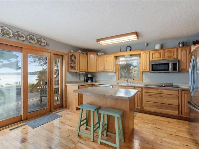 $1,500,000 | 40730 South Bay Drive, Emily, MN 56447