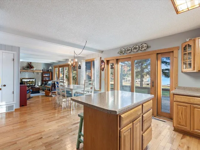 $1,500,000 | 40730 South Bay Drive, Emily, MN 56447