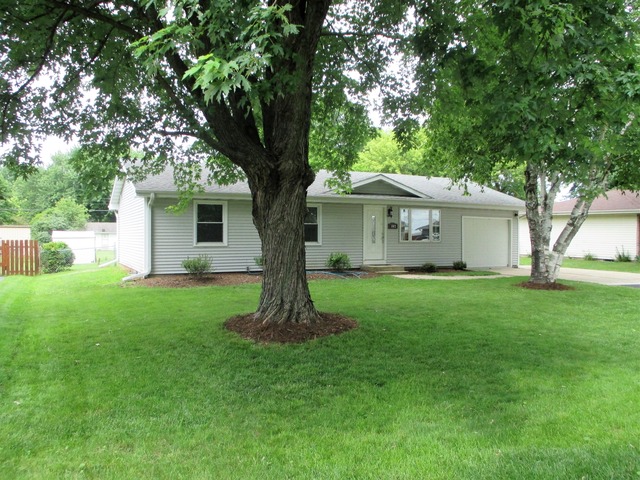 332 Erickson Road Rochelle, IL 61068 - Photo 1 of 6