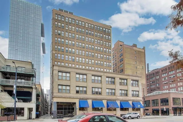 $2,000 | 780 South Federal Street, Unit 903, Chicago, IL 60605
