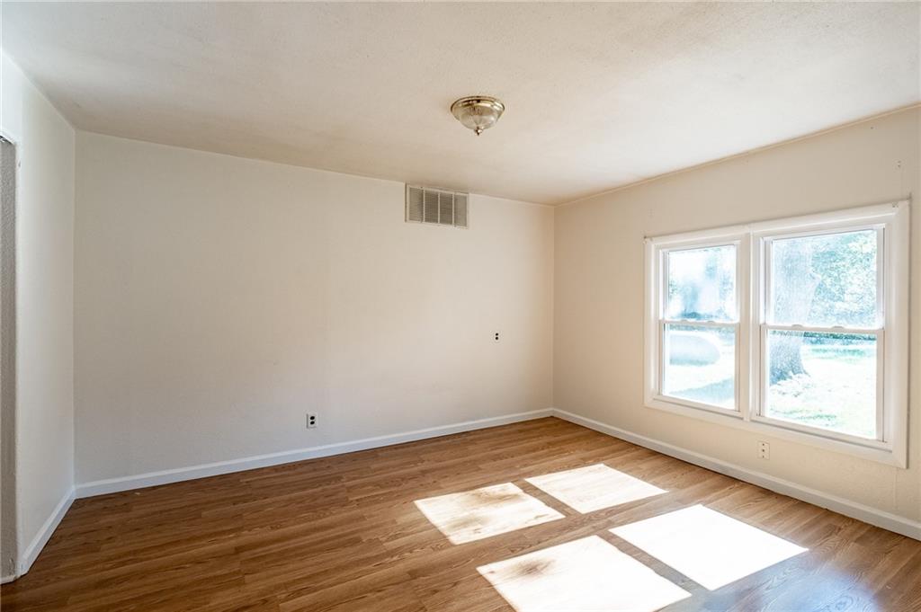 8611 West Georgetown Road Columbus, IN 47201 - Photo 12 of 16
