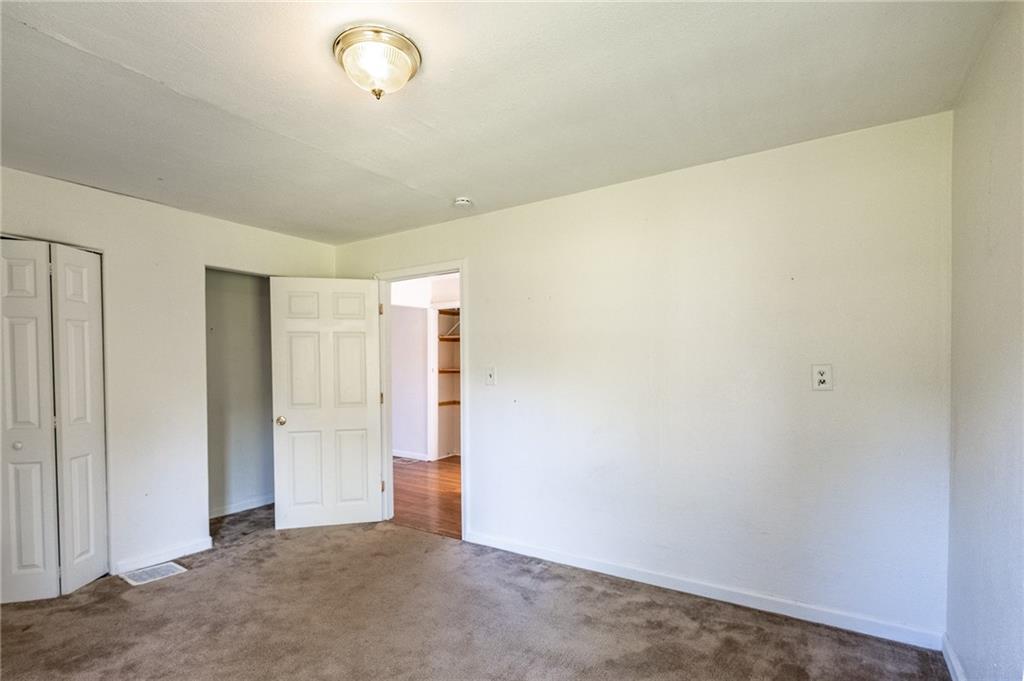8611 West Georgetown Road Columbus, IN 47201 - Photo 15 of 16