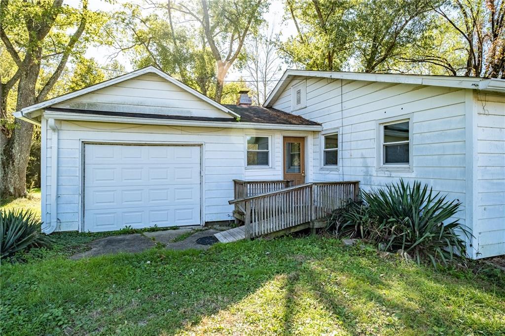 8611 West Georgetown Road Columbus, IN 47201 - Photo 16 of 16