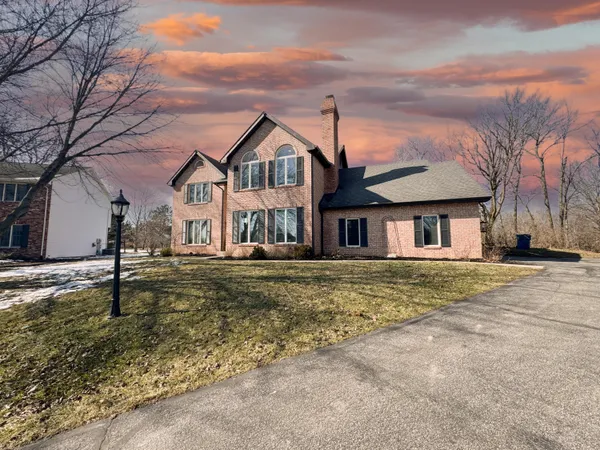 $698,900 | 3807 Waxwing Court, Valparaiso, IN 46383