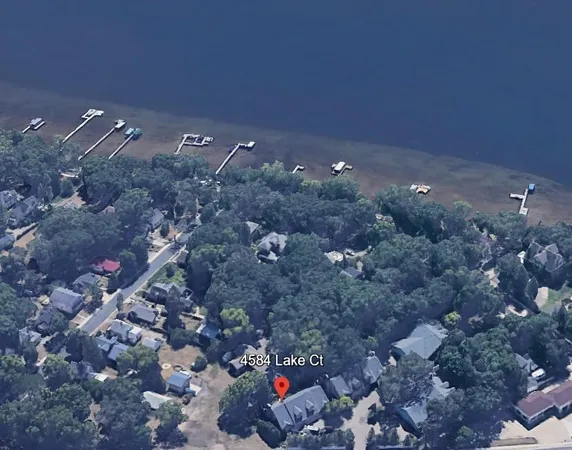 $495,000 | 4584 Lake Court, White Bear Lake, MN 55110