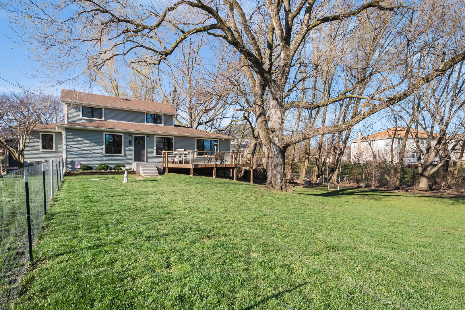 555 Oldfield Road Downers Grove, IL 60516 - Photo 34 of 42 Gallery Image 34