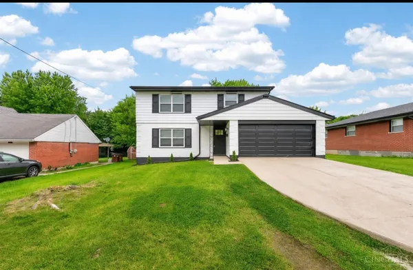 $349,999 | 932 Glasgow Drive, Forest Park, OH 45240