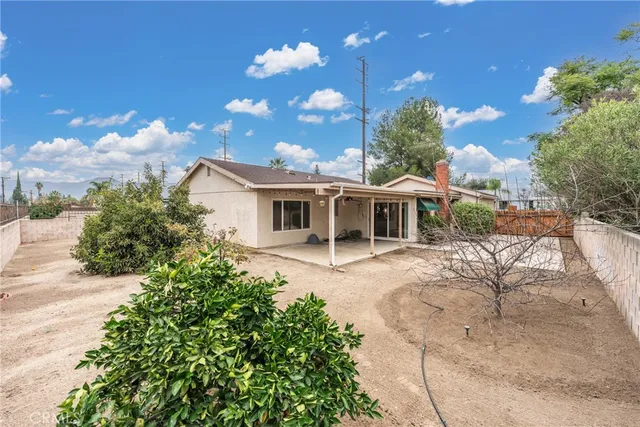 $550,000 | 915 Church Street, Redlands, CA 92374