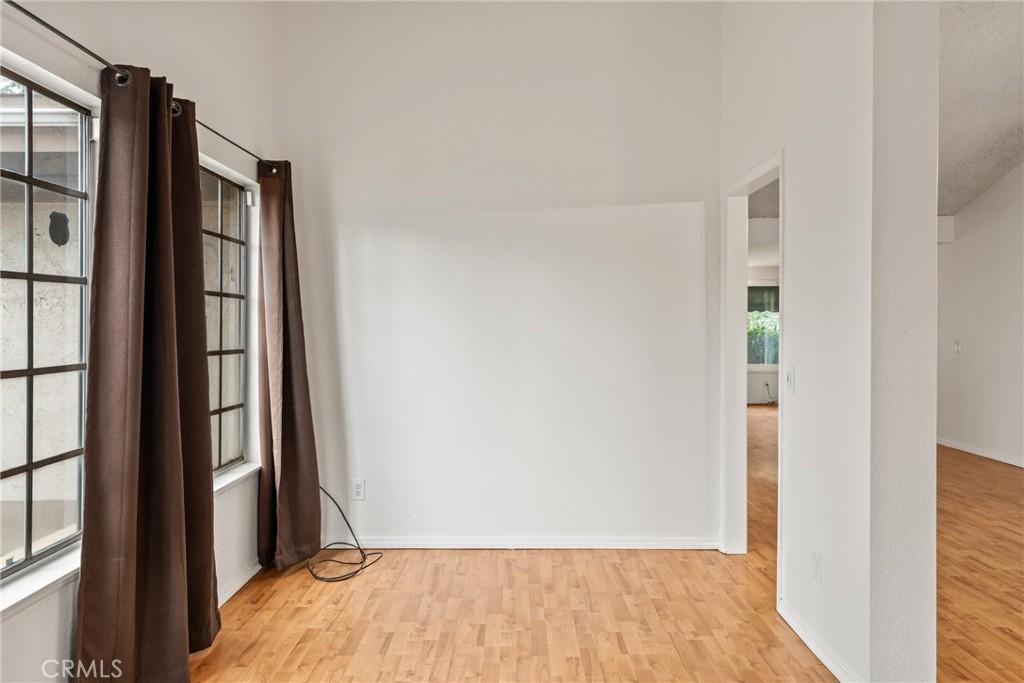 915 Church Street Redlands, CA 92374 - Photo 7 of 36