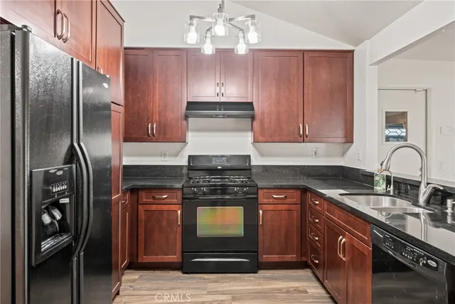 $550,000 | 915 Church Street, Redlands, CA 92374