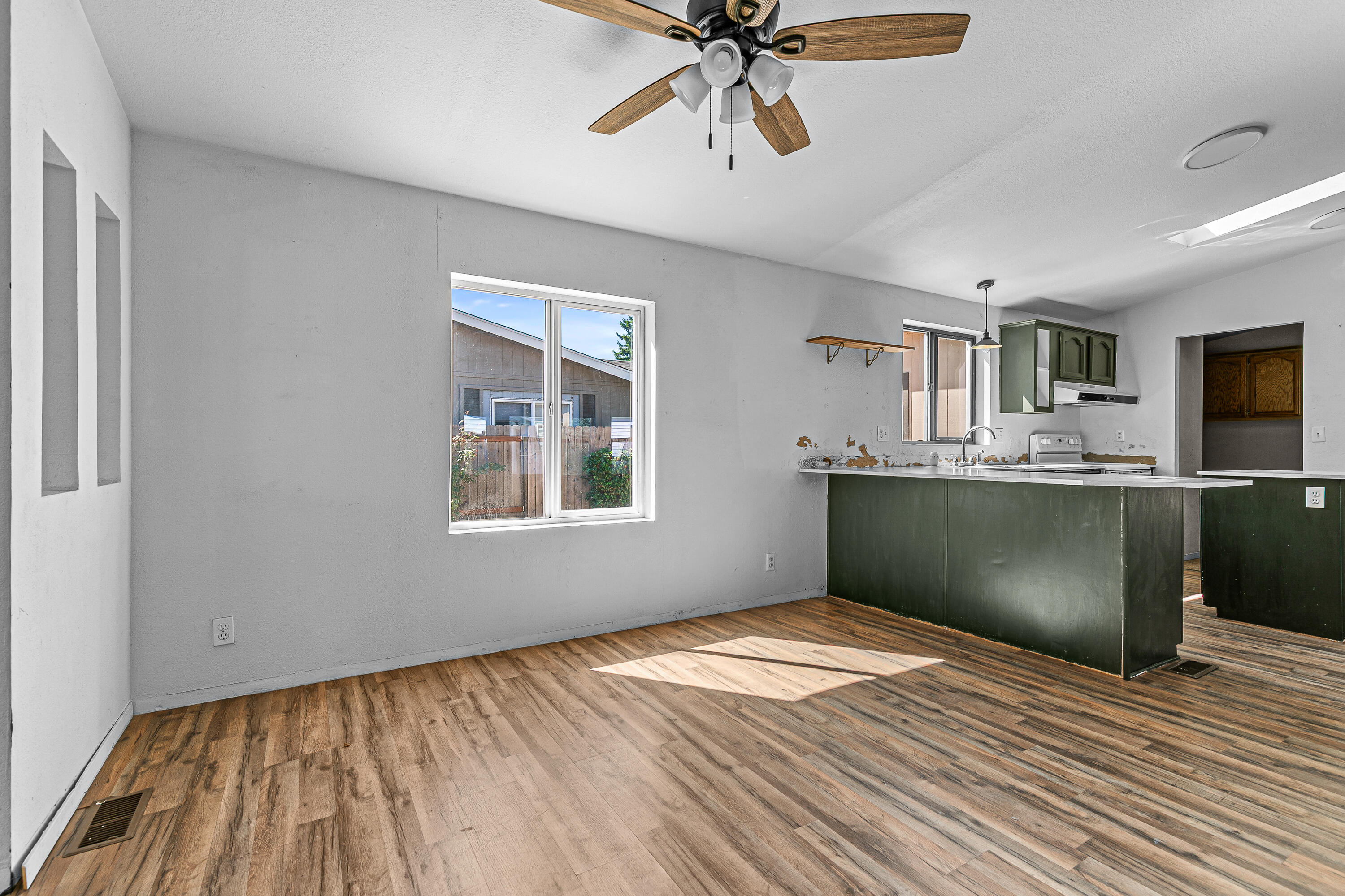 555 Freeman Road, Unit 67 Central Point, OR 97502 - Photo 29 of 39 1000020163