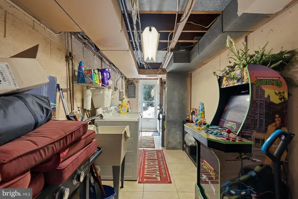 $2,050 | 2874 Tolbut Street, Philadelphia, PA 19136
