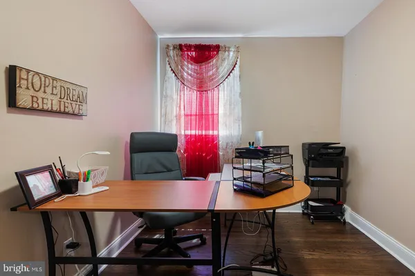 $2,050 | 2874 Tolbut Street, Philadelphia, PA 19136